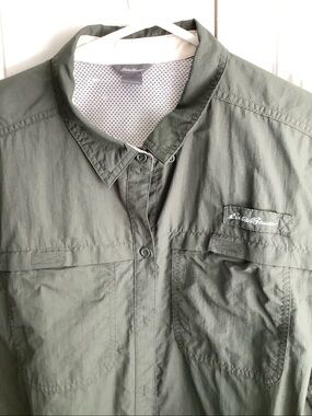 Eddie Bauer Women's Sage Green Button-Down Shirt